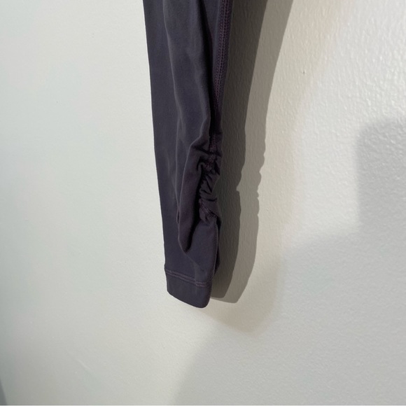 Lululemon grey low rise ruched leggings size 6 - Picture 5 of 11